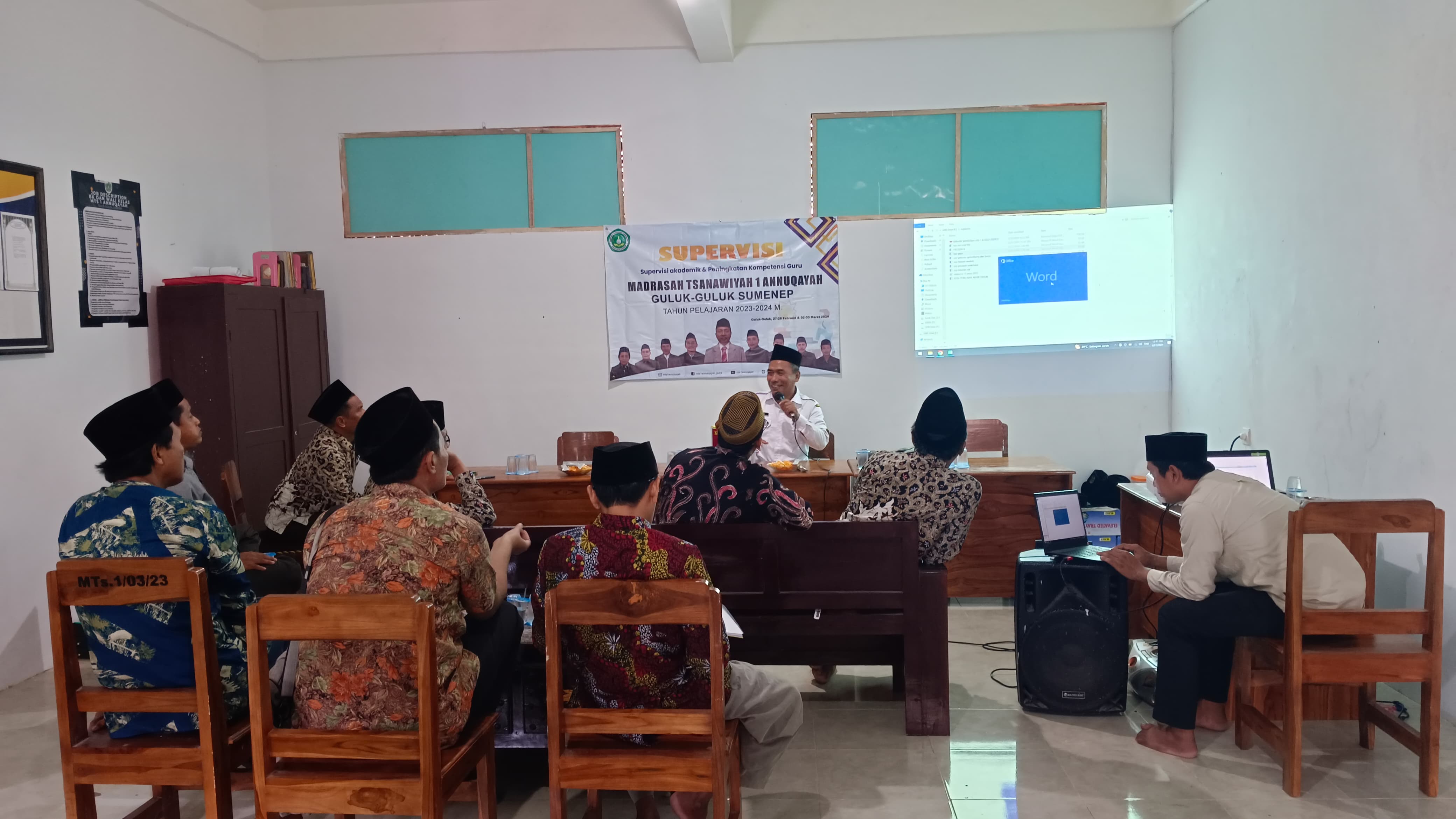 Suasana Supervisi yang langsung didampingi Bapak Drs. Abd. Jalil