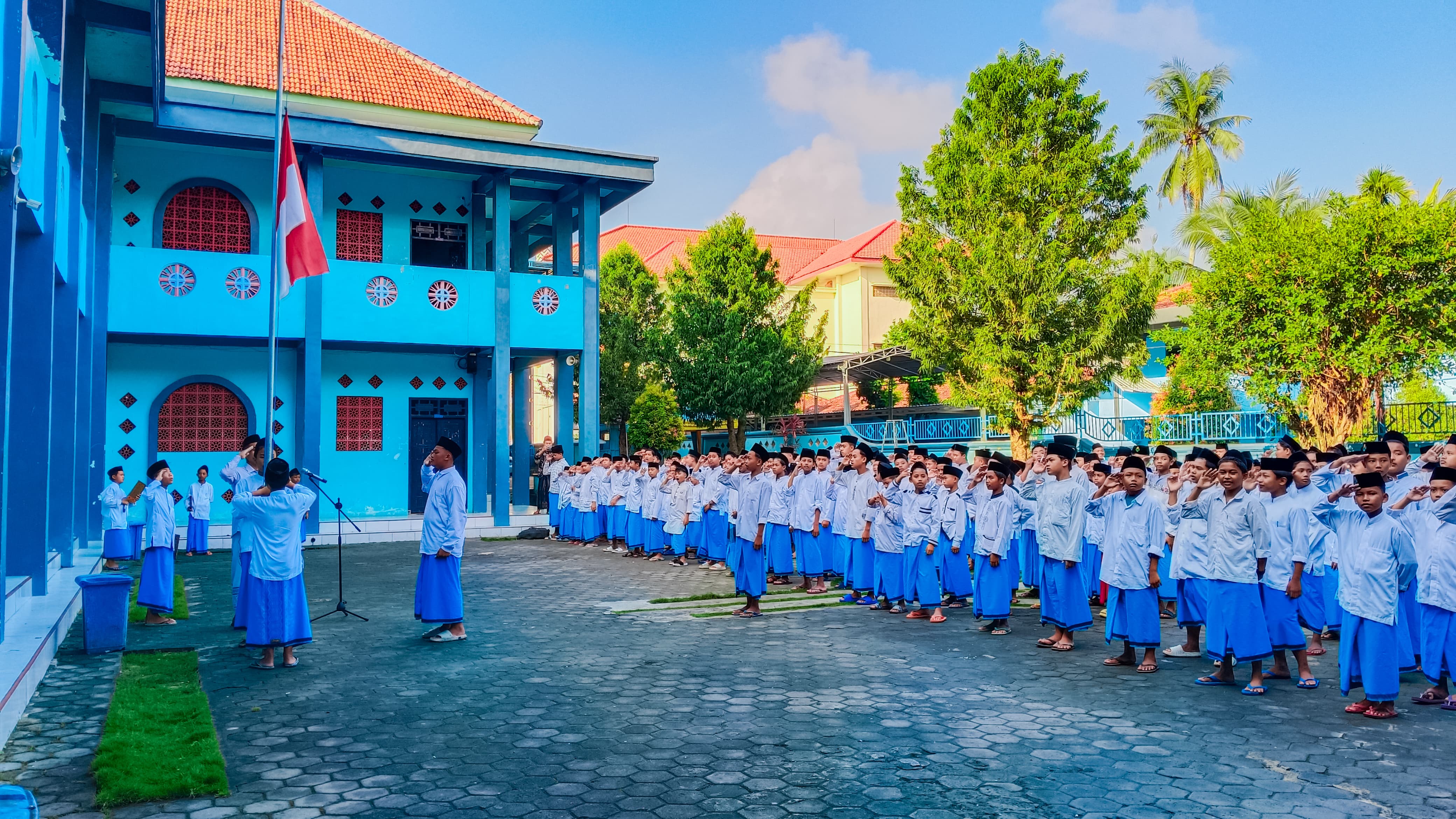 Upacara Tingkatkan Kecintaan Terhadap Bangsa dan Negara