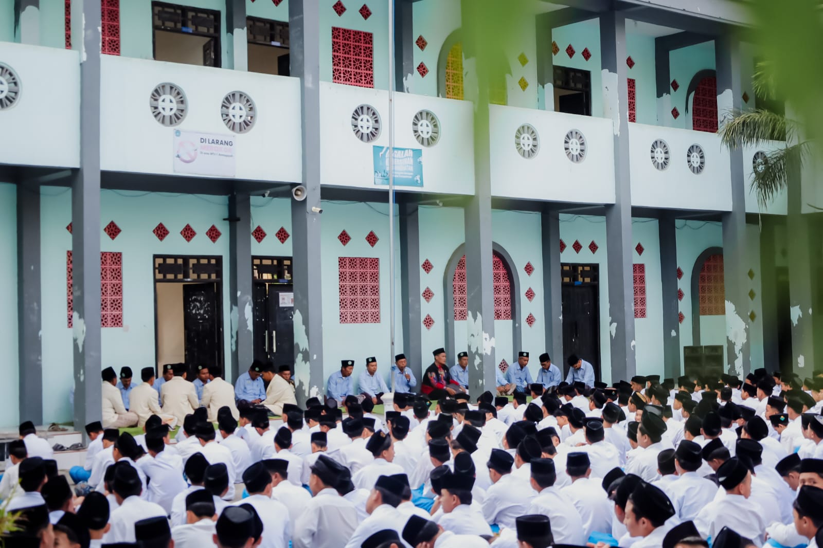 MTs. 1 Annuqayah Gelar Tahlil Bersama untuk Almarhum Janis Hidayatullah Nuryakin
